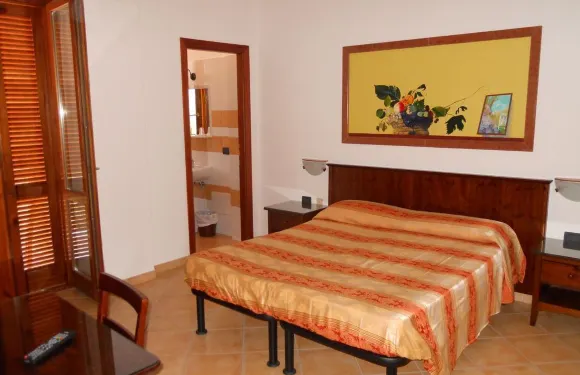 埃斯彭塔拉露娜酒店