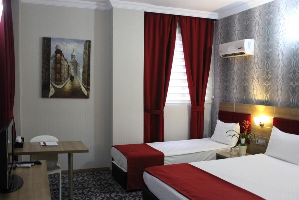 Plaza Hotel Izmir