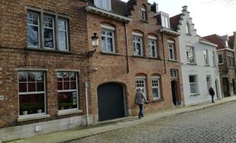 B&B Saint-Georges -Located in the City Centre of Bruges-
