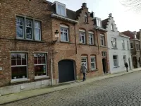 B&B Saint-Georges -Located in the City Centre of Bruges-