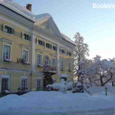 Hotel Schloss Lerchenhof Hotel Exterior