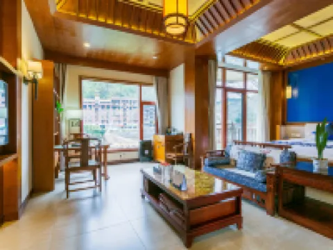 BamabainiaozhuangHotel Hotels in Bama