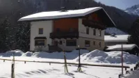 Gästeheim Großgasteiger Hotels in der Nähe von Kleiner Wassererlebnis-Rundweg (St. Jakob in Defreggen)