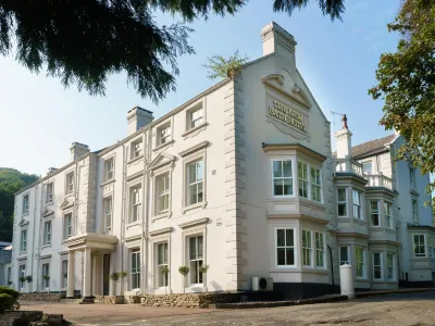 New Bath Hotel & Spa Отели в г. Матлок Таун