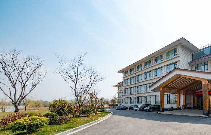 East Lack Bay Hotel