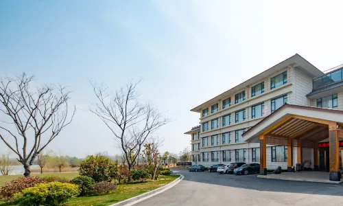 East Lack Bay Hotel
