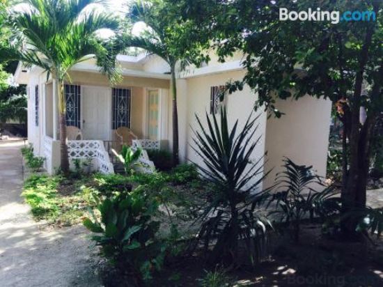 Hotel T&T - Tatty and Tony Guesthouse, Exterior, Hotel Exterior