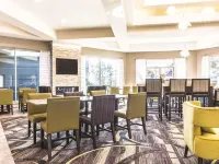 La Quinta Inn & Suites by Wyndham Shreveport Airport - Morgenmad