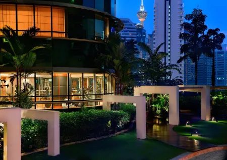 Pullman Kuala Lumpur City Centre Hotel & Residences