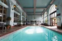Embassy Suites by Hilton Los Angeles International Airport South Các khách sạn ở El Segundo