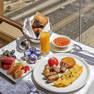 Mercure Dubai Barsha Heights Hotel Suites And Apartments Отели рядом с достопримечательностью «Теком»