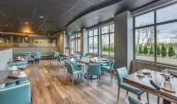Holiday Inn & Suites Bellingham Отели в г. Беллингхам