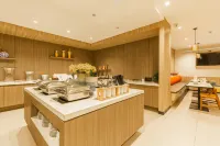 HanTing Premium Hotel (Dalian North Station) - 3-Star