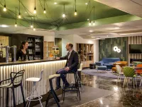 Hôtel Mercure Cavaillon Hotels in Plan-d'Orgon