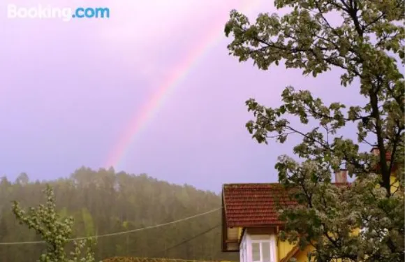 赫希米特克洛斯特勒酒店
