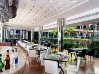 Ramada Plaza by Wyndham Bangkok Menam Riverside