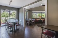 Comfort Inn Cobourg Hotels in Cobourg