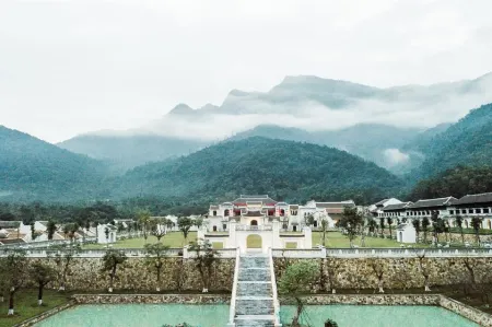 Legacy Yen Tu - MGallery