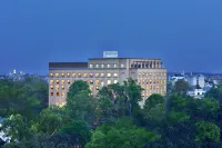 Fairfield by Marriott Amritsar Các khách sạn gần Sri Ram Tirath Temple
