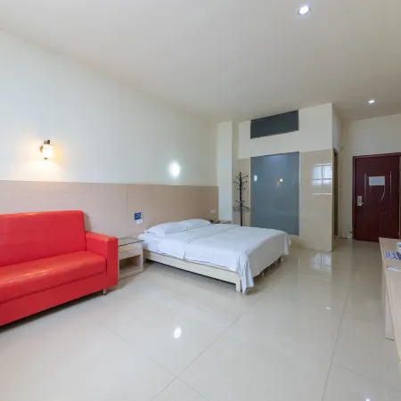 Hechi Jintong Business Hotel