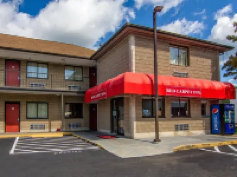 レッド カーペット イン ノーウォーク ノーウォークのホテル