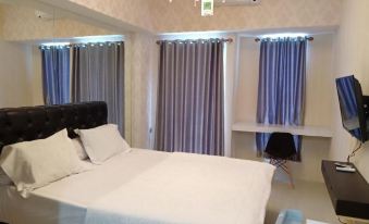 Studio Apartment at Supermall Tanglin Surabaya (Miracle)