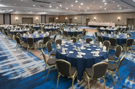 Oneida Casino Hotel Отели в г. Ашваюбенон