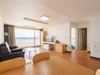 Breeze Bay Hotel Hotels near Baum Coffee Museum