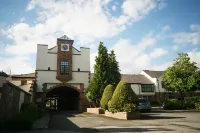 Crabwall Manor  Spa, BW Signature Collection Hotel a Ellesmere Port