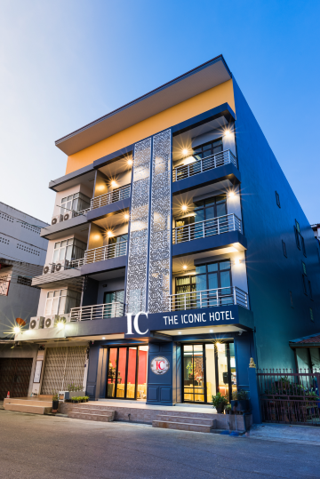 โรงแรมดิไอโคนิค