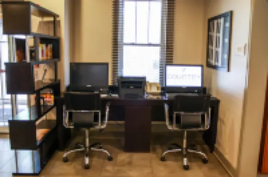 Country Inn & Suites by Radisson, Washington Dulles International Airport, VA