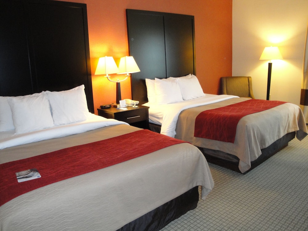 Comfort Inn & Suites York