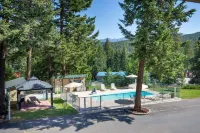 Timbers Motel - Pools