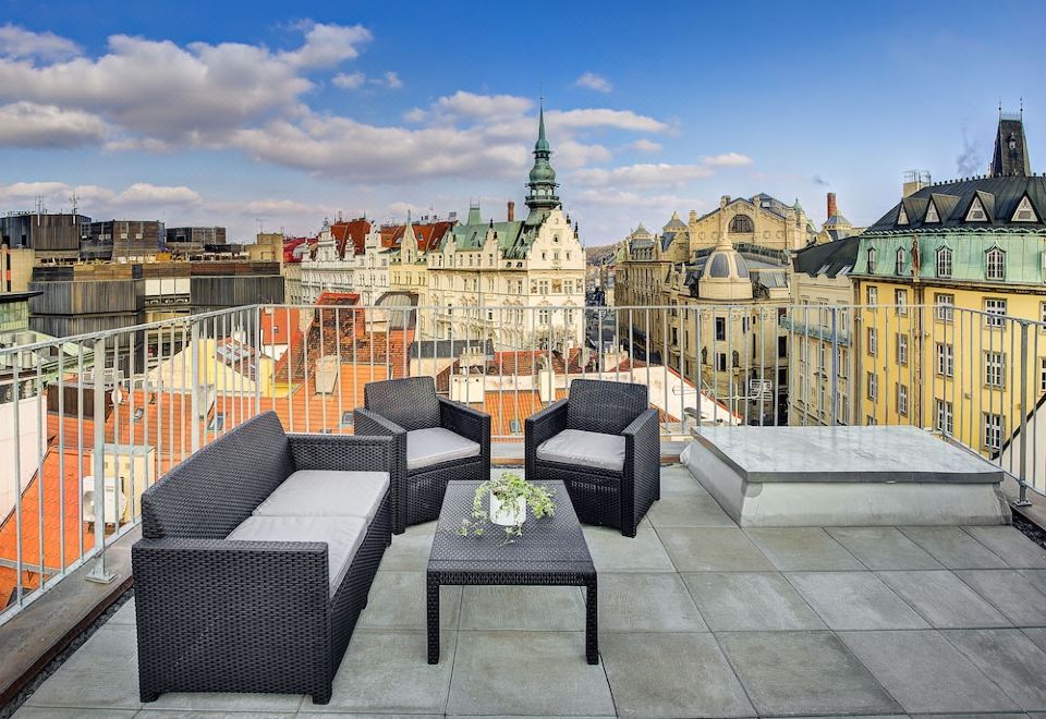 4 Arts Apartments 객실 내부