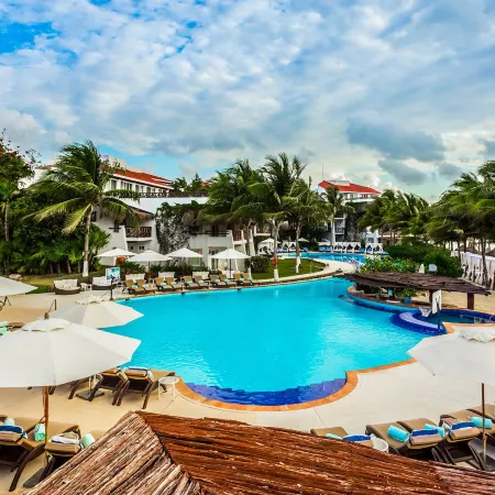 Desire Riviera Maya Pearl Resort All Inclusive - Couples Only