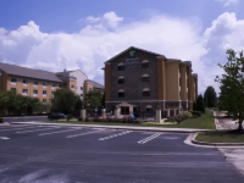 ホリデイ イン エクスプレス ホテル & スイーツ アトランタ イースト - リトニア by IHG リソニアのホテル