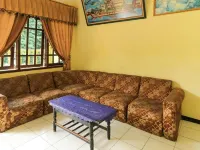 Dharmawati Stay at Surabaya Hotels in Waru