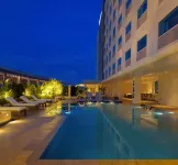 Park Inn by Radisson Davao - Rooftop Pools
