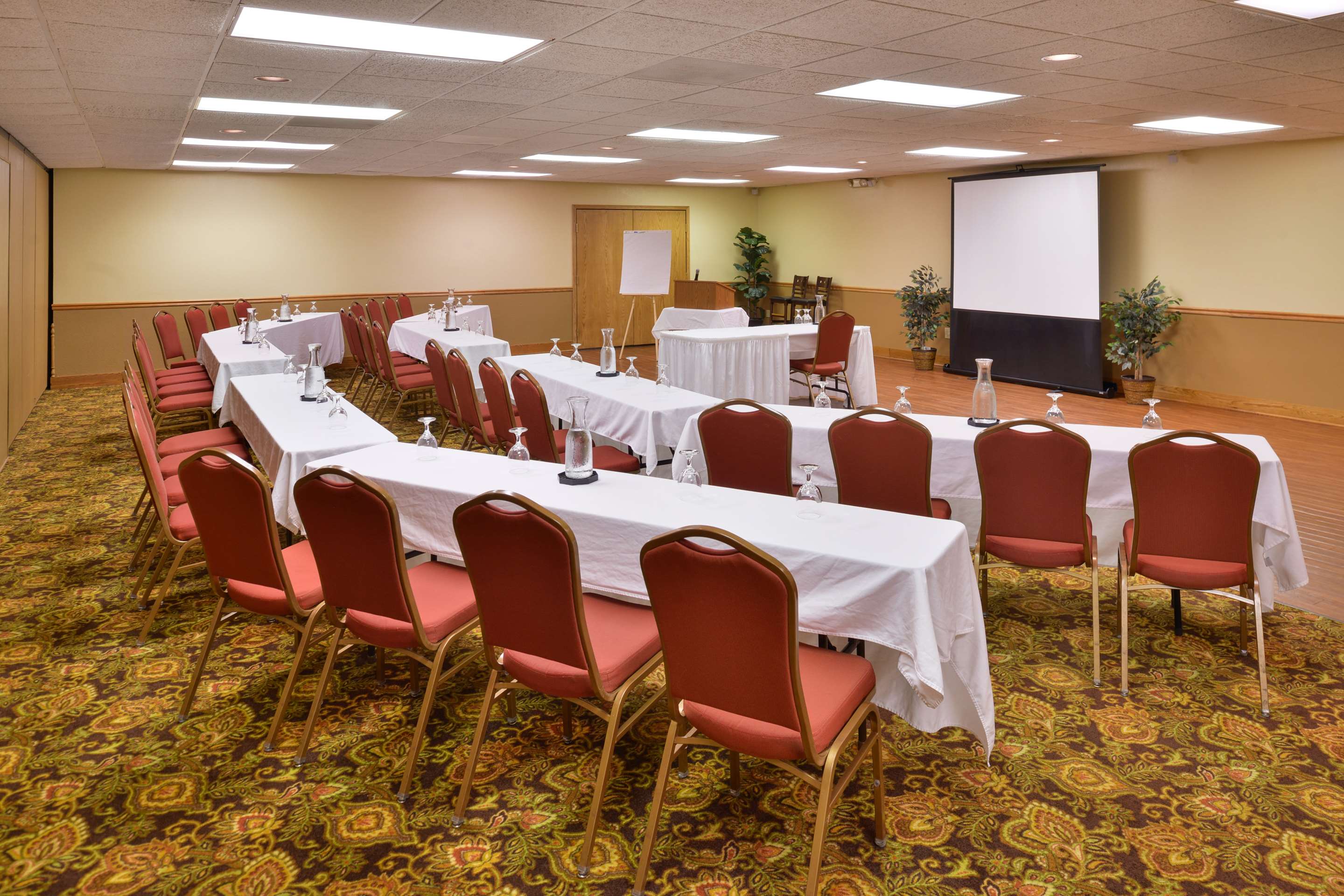 Country Inn & Suites by Radisson, Fargo, ND