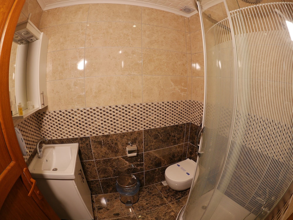 Elif Inan Hotel