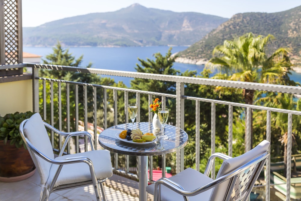 Happy Hotel Kalkan