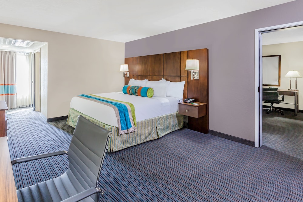 Holiday Inn Hotel & Suites Oklahoma City North, an Ihg Hotel