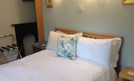 Bowen House - Housity