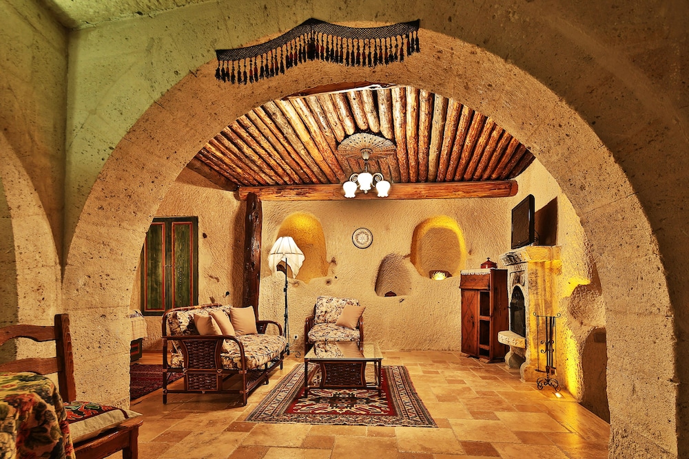 Cappadocia Cave Suites