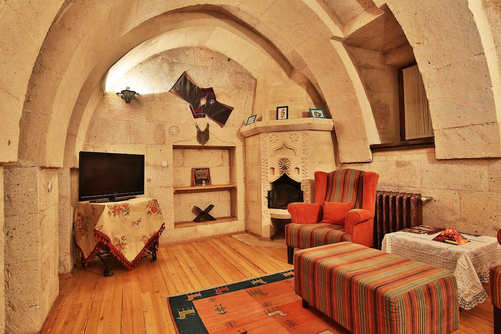 Cappadocia Cave Suites