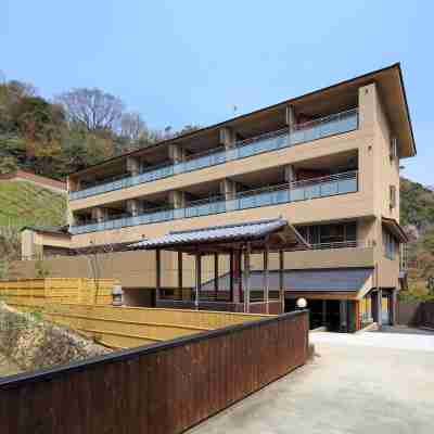 Okuno Hosomichi Hotel Exterior