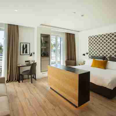 Serras Barcelona Rooms