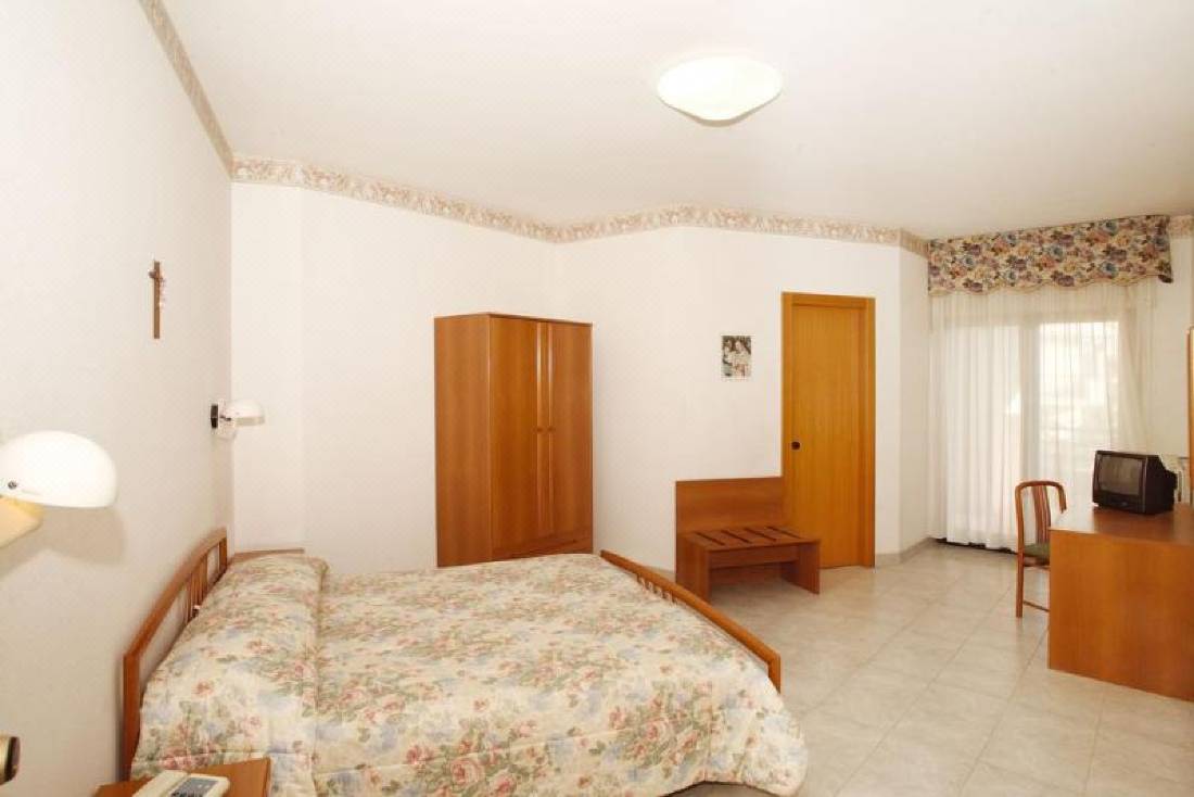 Hotel Parco Delle Rose-San Giovanni Rotondo Updated 2022 Room Price-Reviews  & Deals | Trip.com