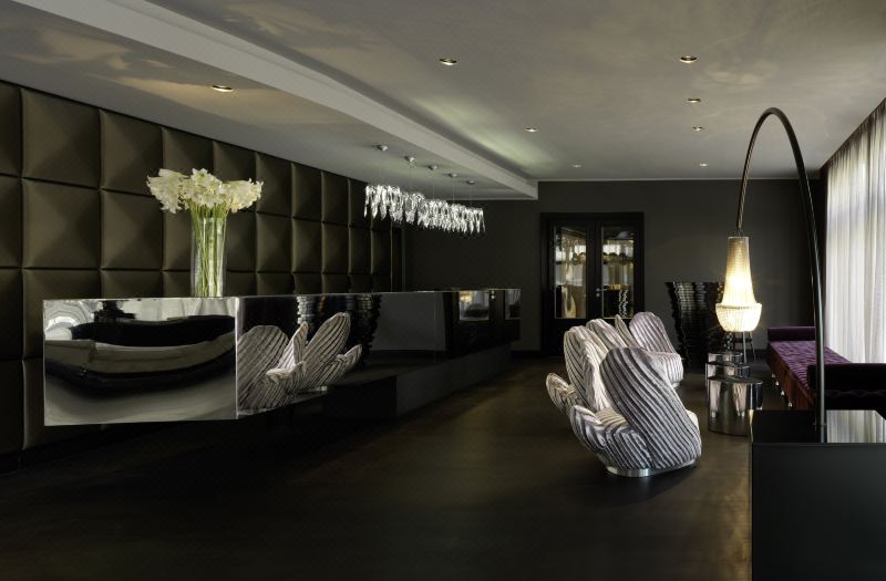 Roomers Frankfurt Central, Autograph Collection
