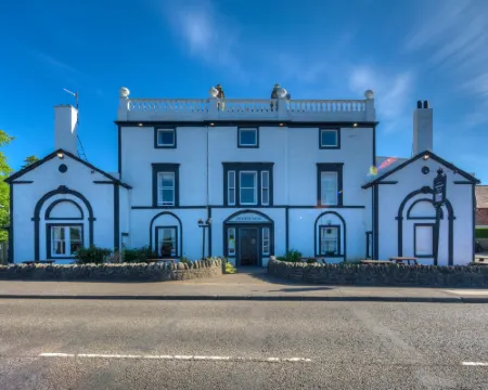 Ardencaple Hotel by Greene King Inns Hotels in Helensburgh